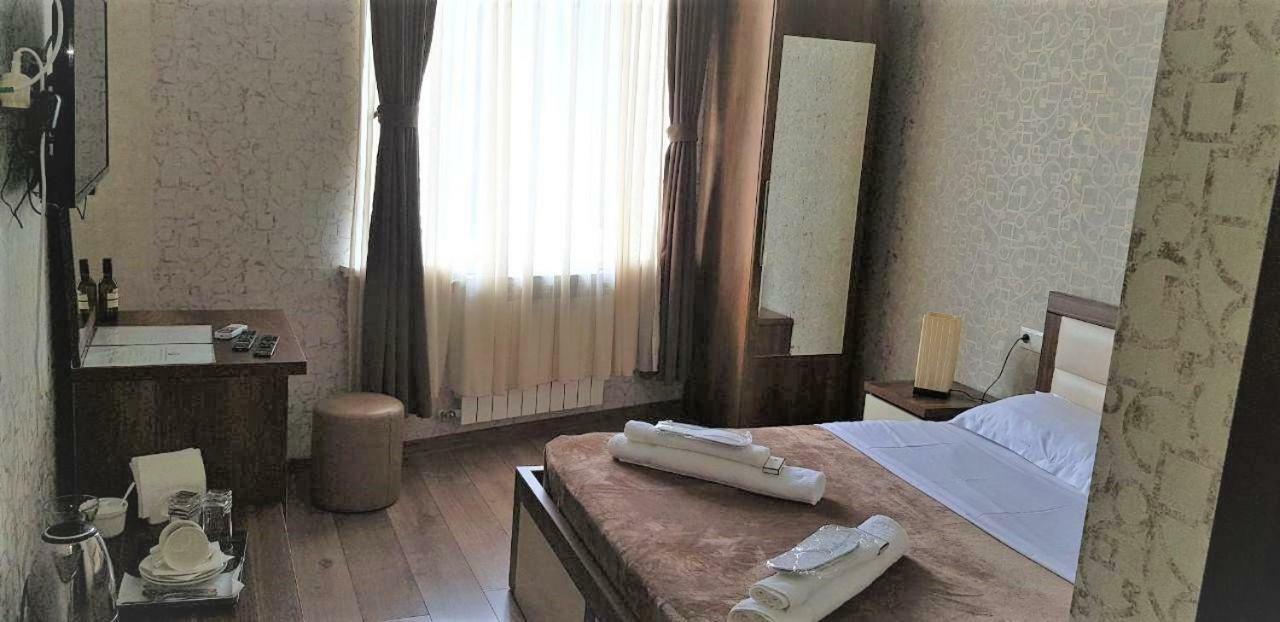 Moon Light Hotel Tbilisi Exterior photo